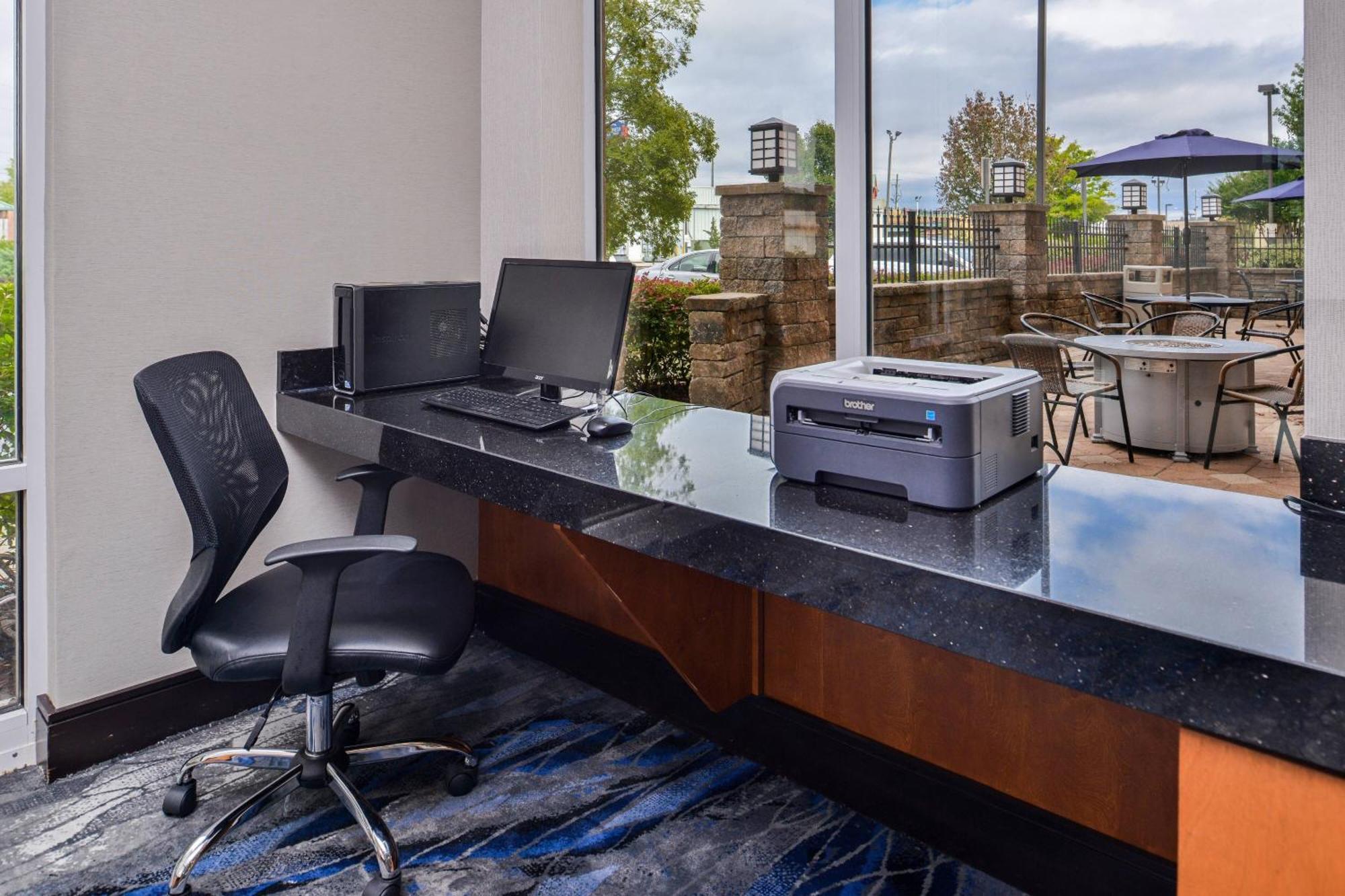 Fairfield Inn And Suites By Marriott Birmingham Pelham/I-65 Εξωτερικό φωτογραφία