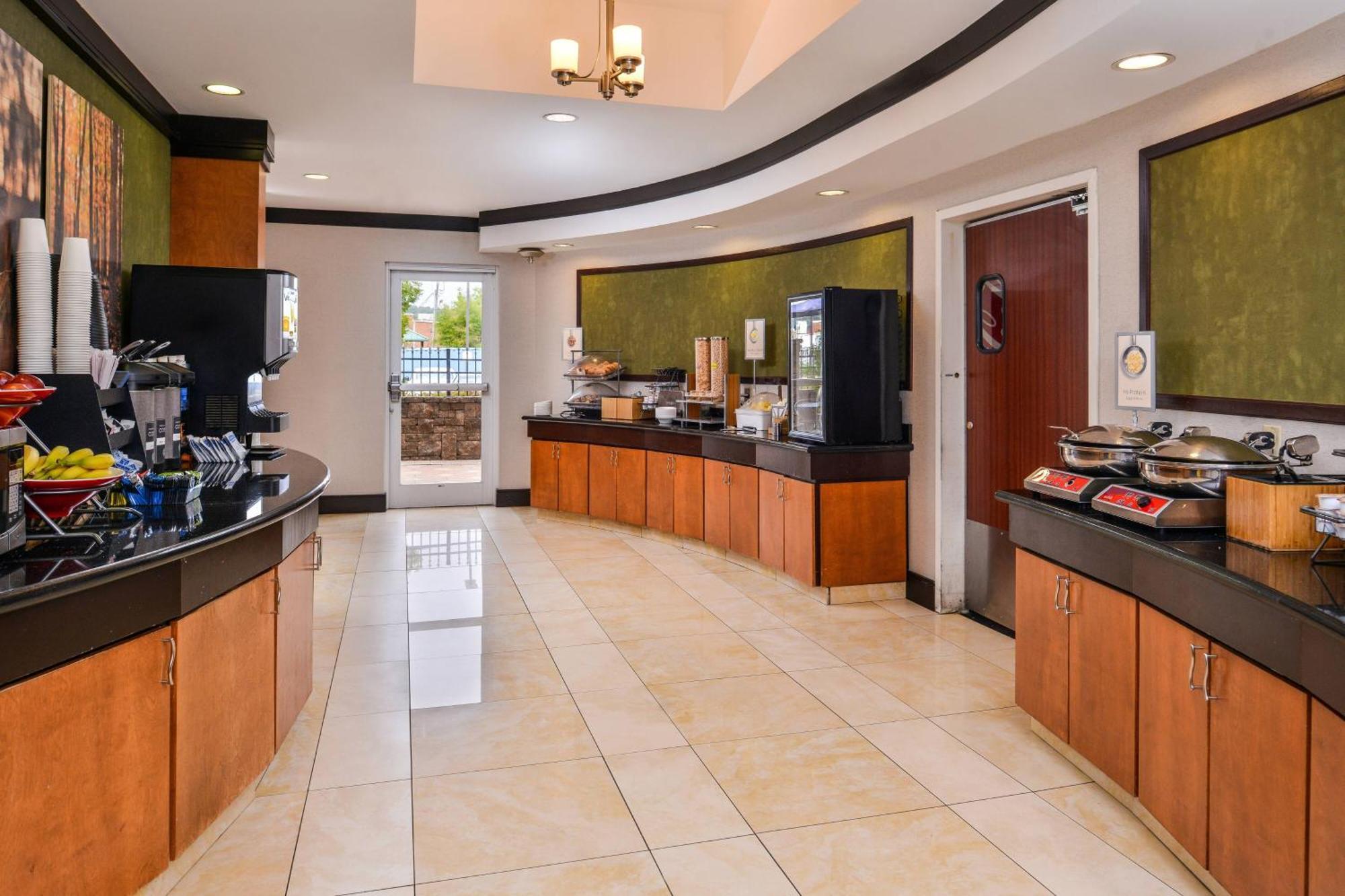 Fairfield Inn And Suites By Marriott Birmingham Pelham/I-65 Εξωτερικό φωτογραφία