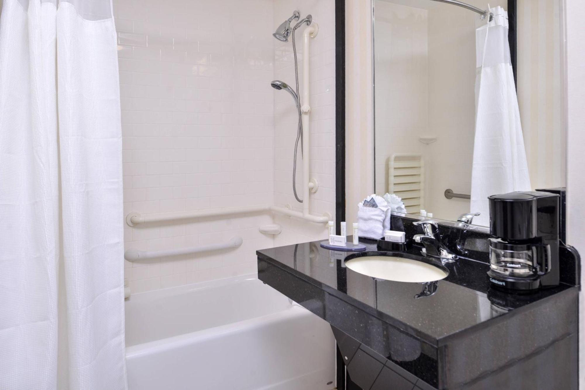 Fairfield Inn And Suites By Marriott Birmingham Pelham/I-65 Εξωτερικό φωτογραφία