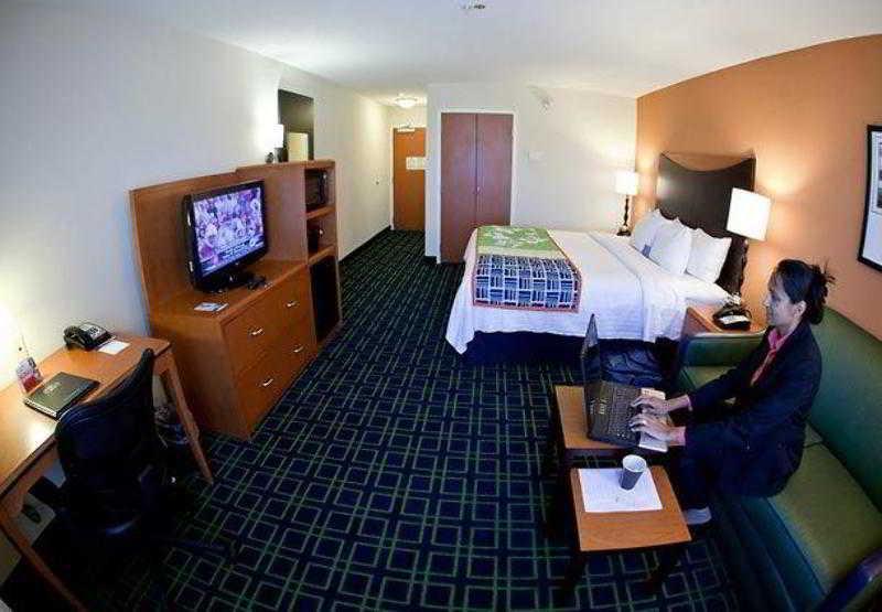 Fairfield Inn And Suites By Marriott Birmingham Pelham/I-65 Εξωτερικό φωτογραφία